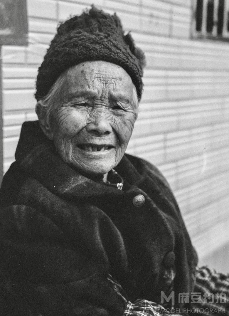 胶片模特