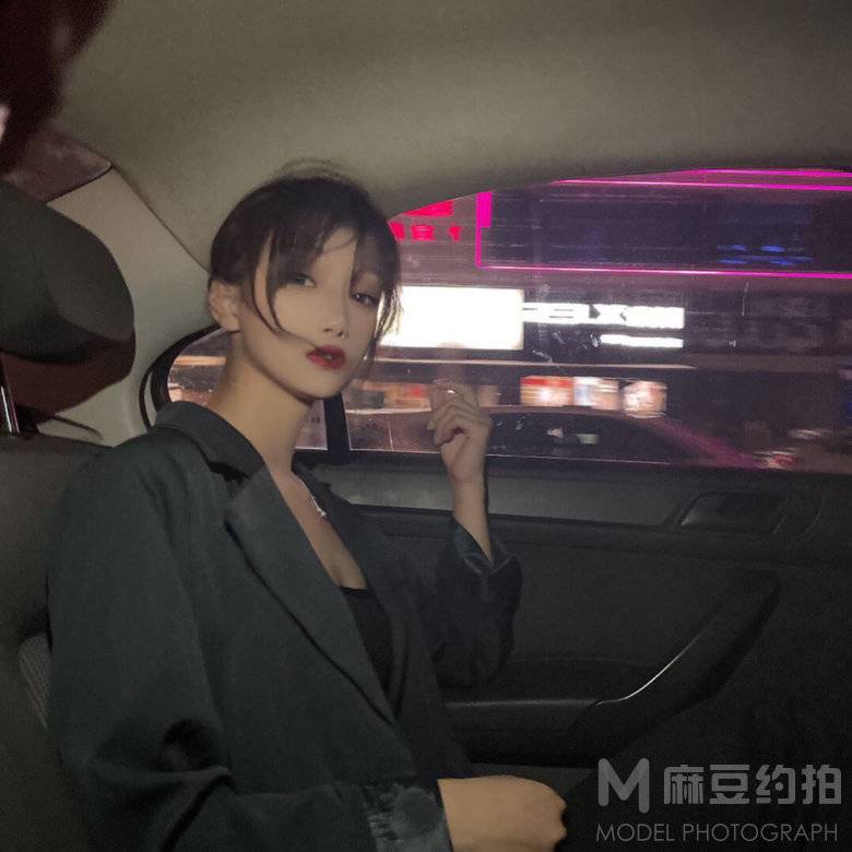 商务模特