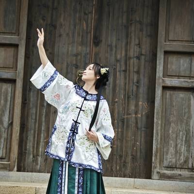 汉服模特