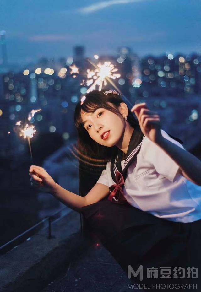 夜景模特