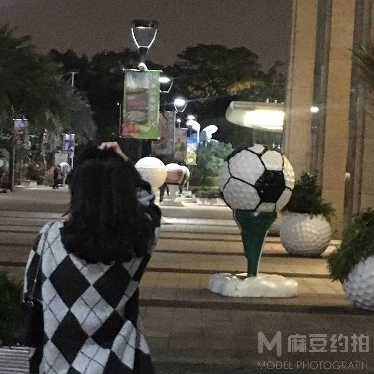 校园模特
