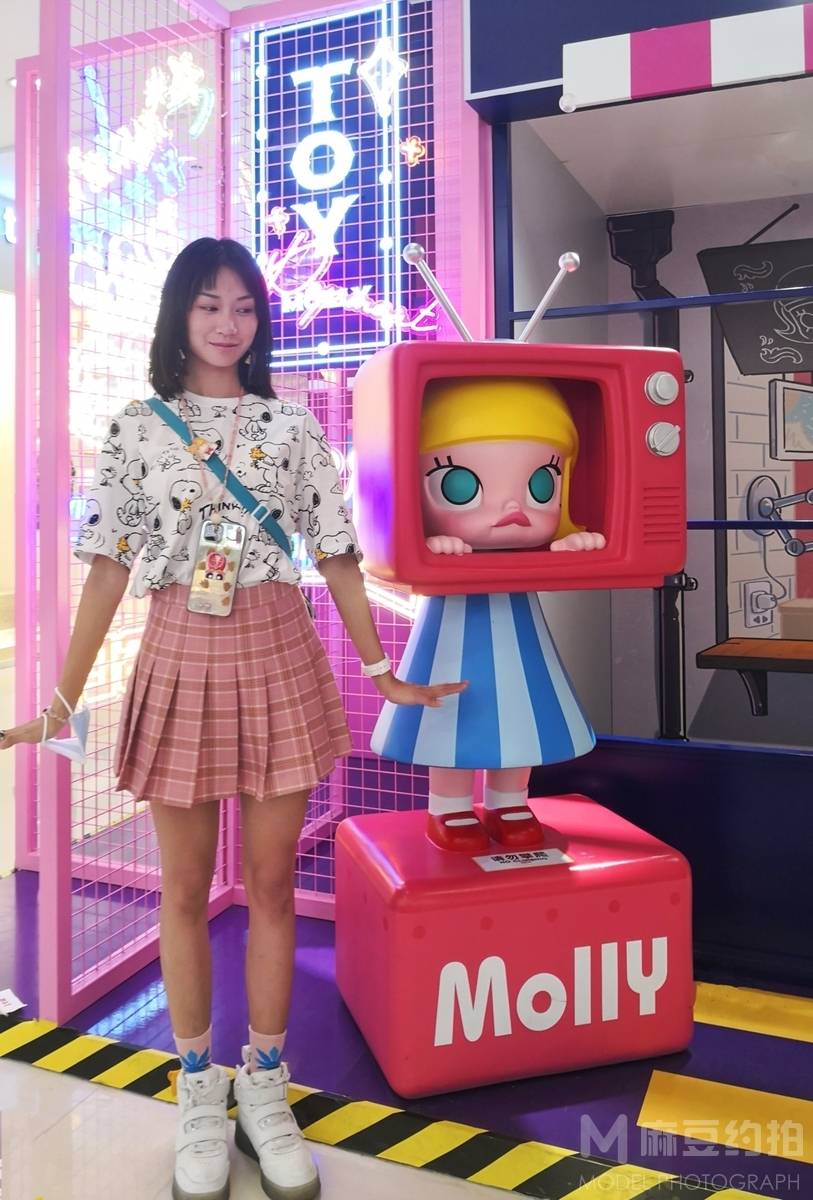 清新模特