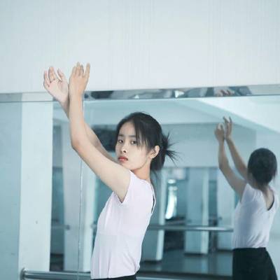 纪实模特