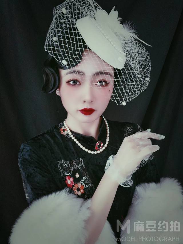民国模特