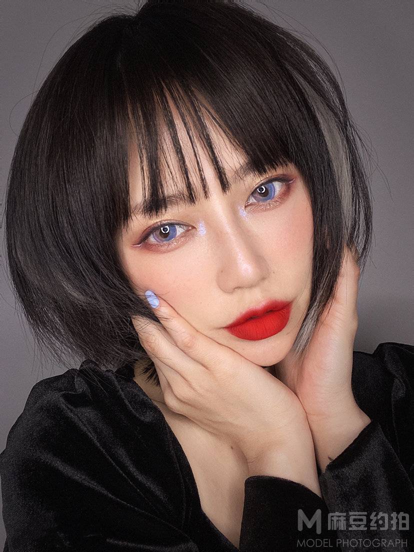 暗黑模特