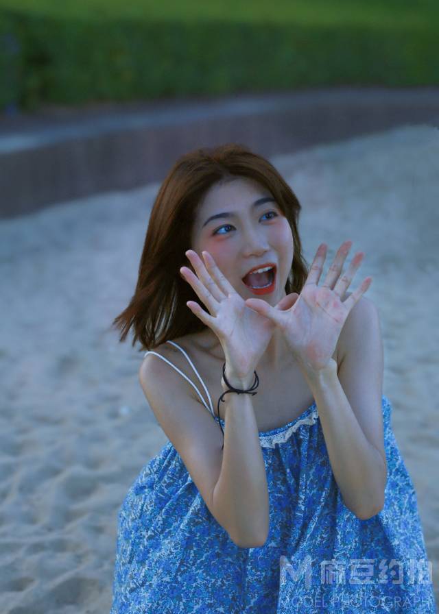 胶片模特
