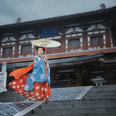 汉服模特