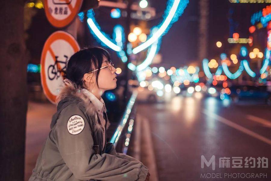 夜景模特