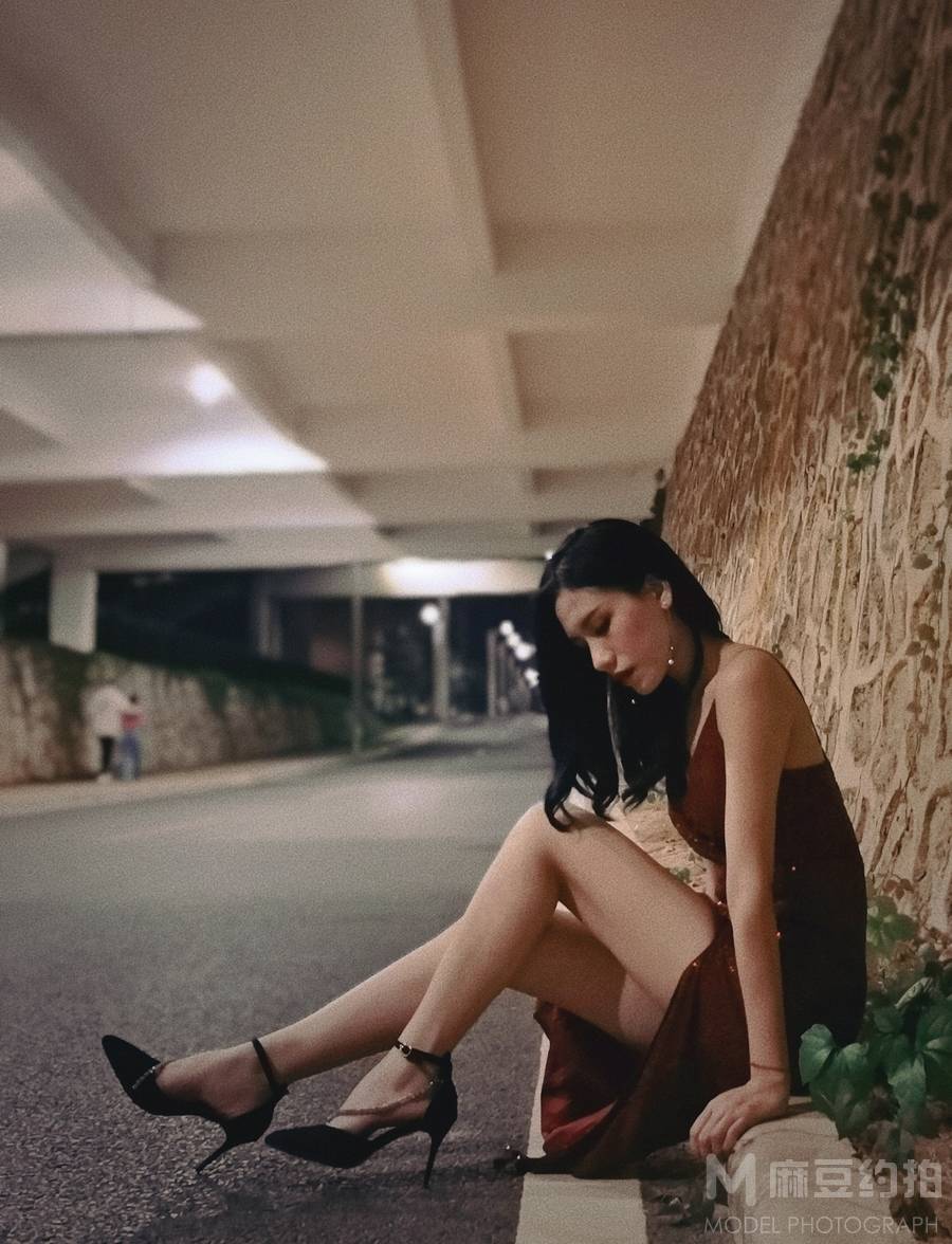 胶片模特
