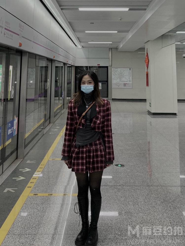 妆容模特
