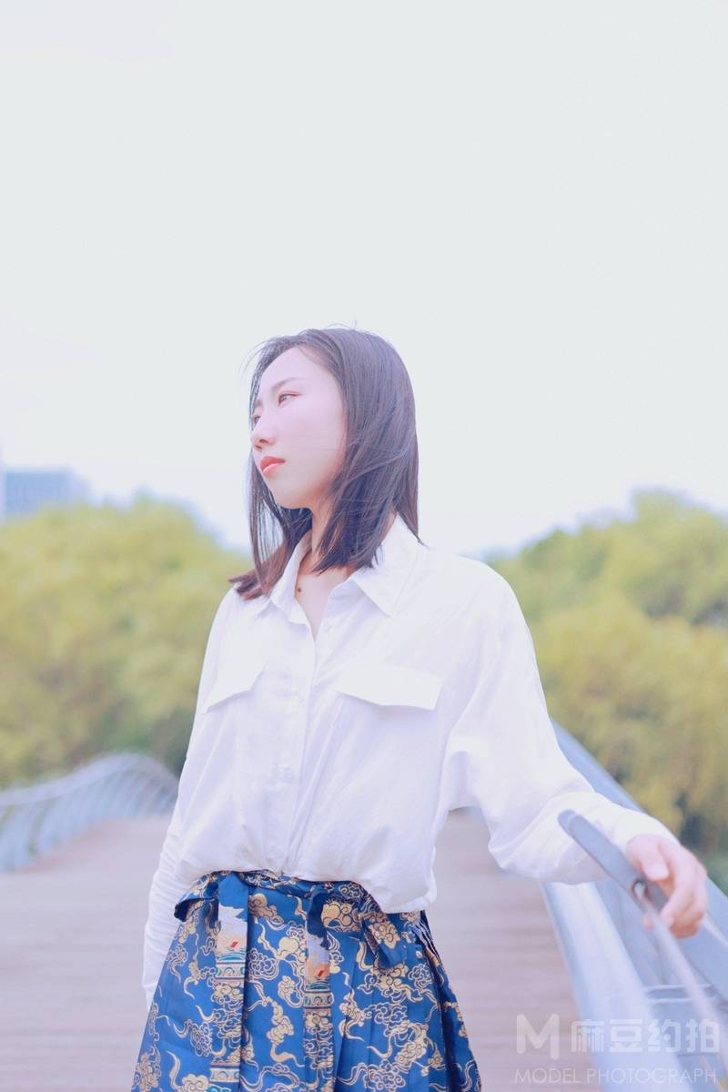 清新模特