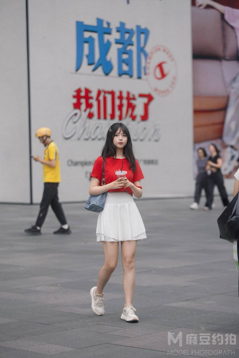 清新模特