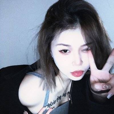 黑白模特