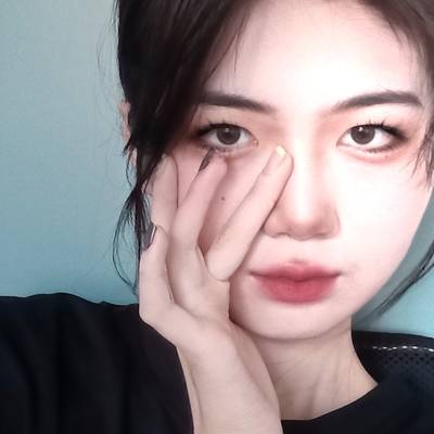 黑白模特