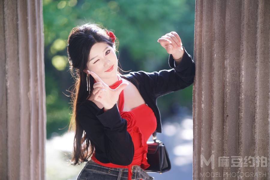 清新模特