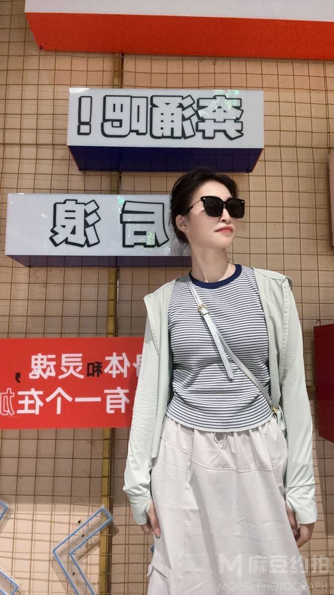 纪实模特