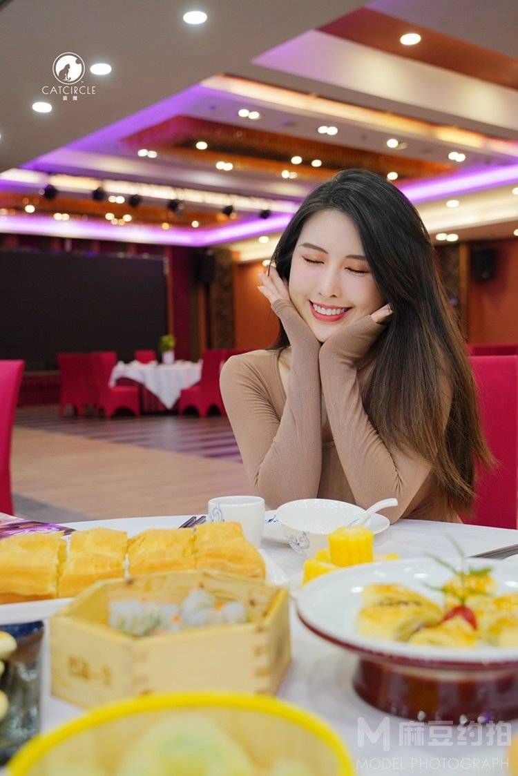 纪实模特