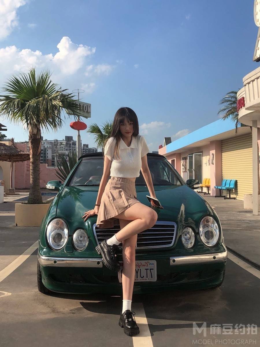 校园模特