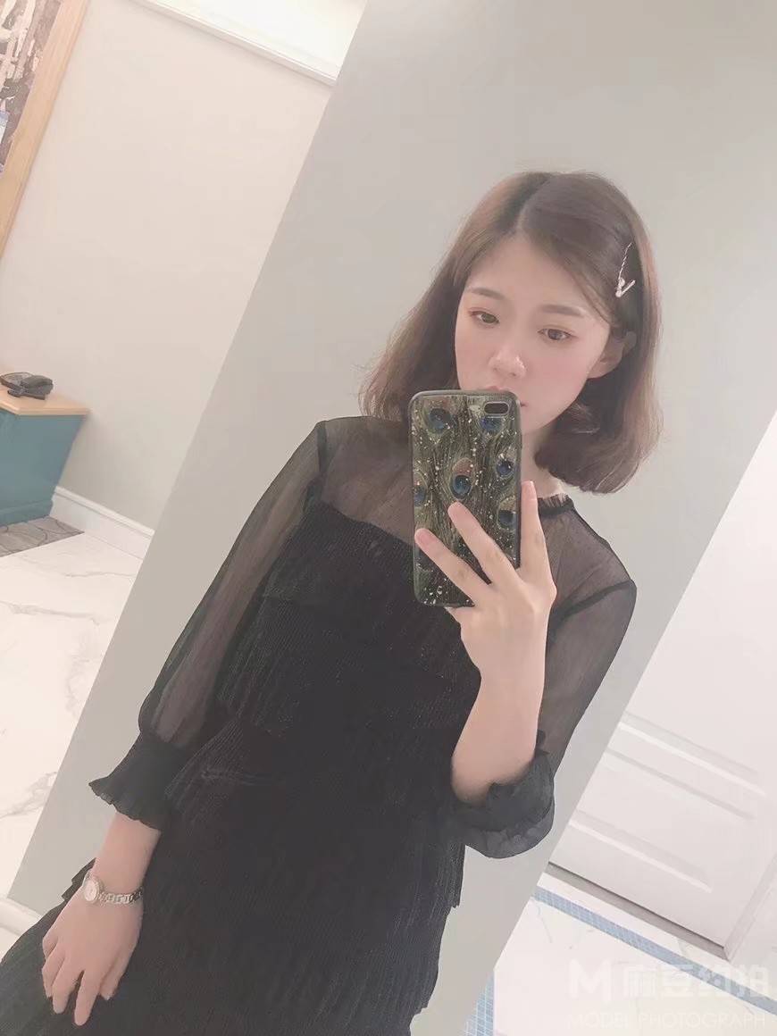 胶片模特