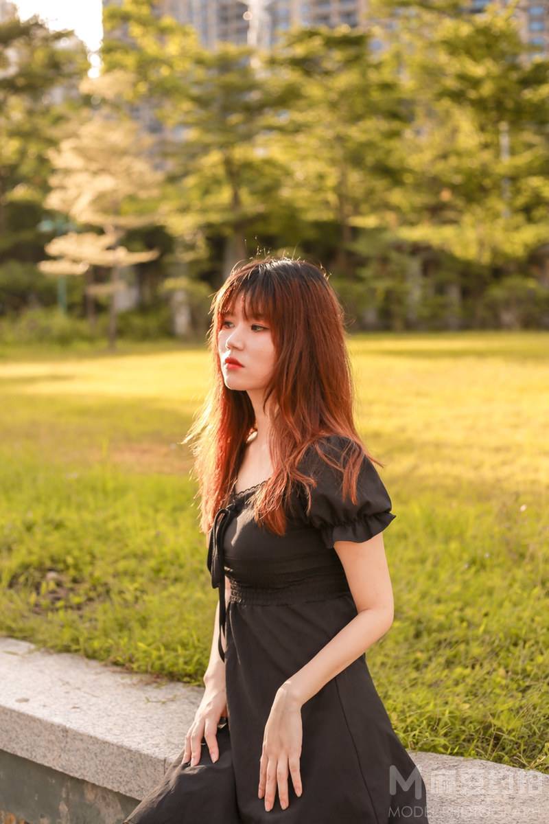 清新模特