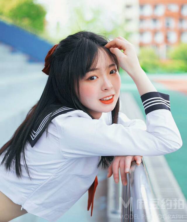校园模特
