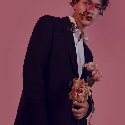 情绪模特