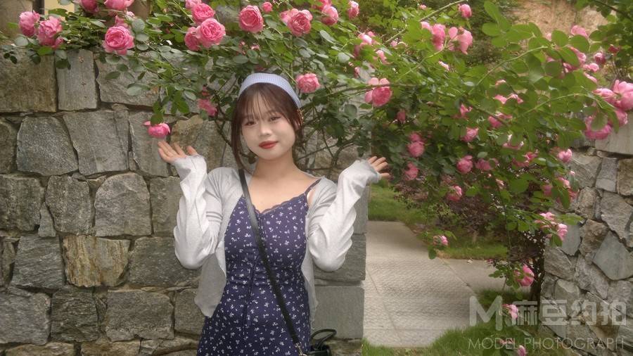 胶片模特