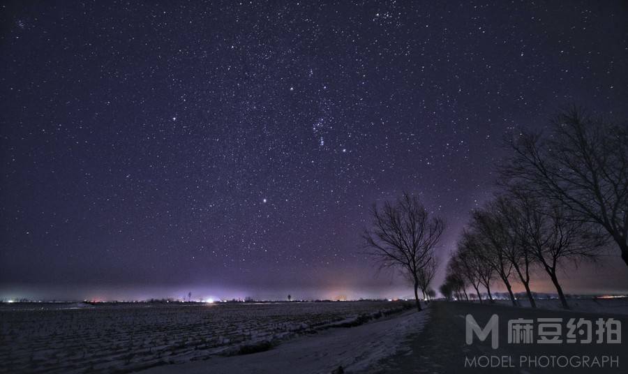 夜景模特