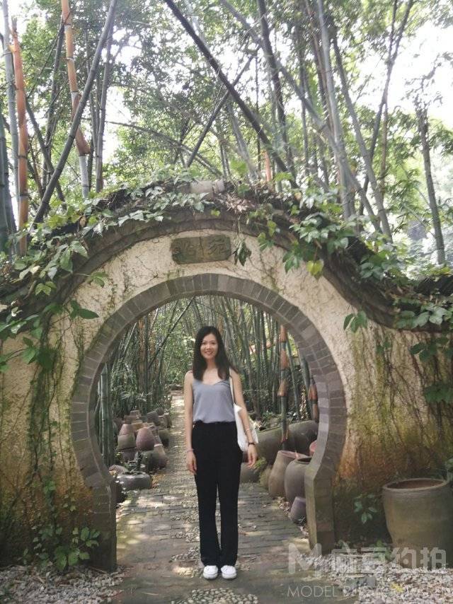 纪实模特