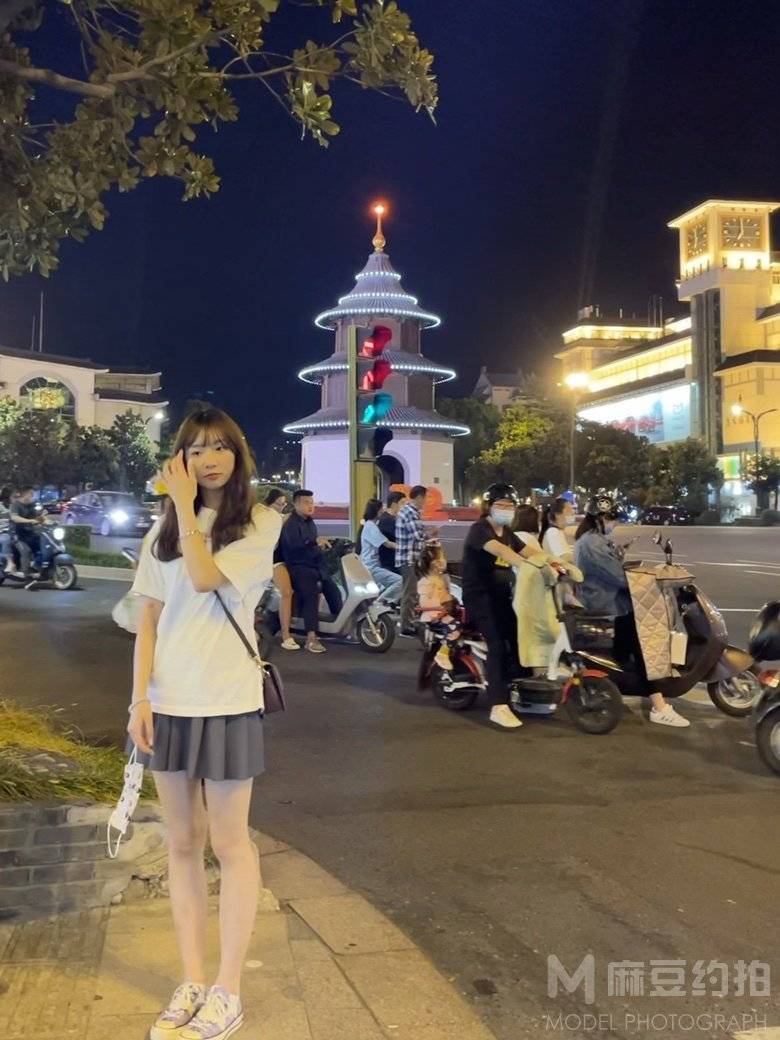 夜景模特