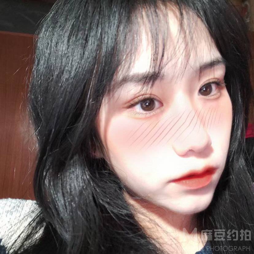 纪实模特