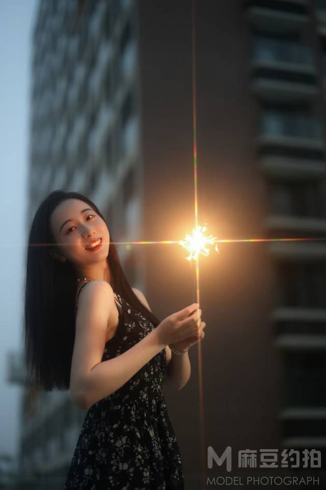 夜景模特