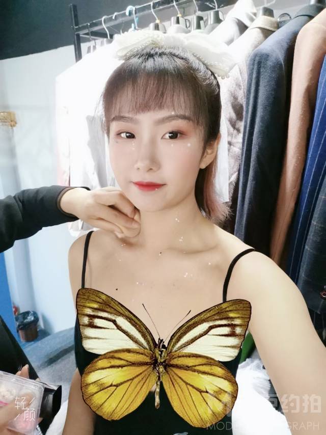 妆容模特