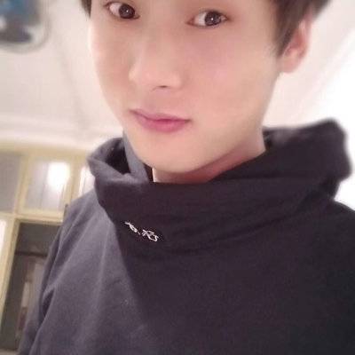黑白模特
