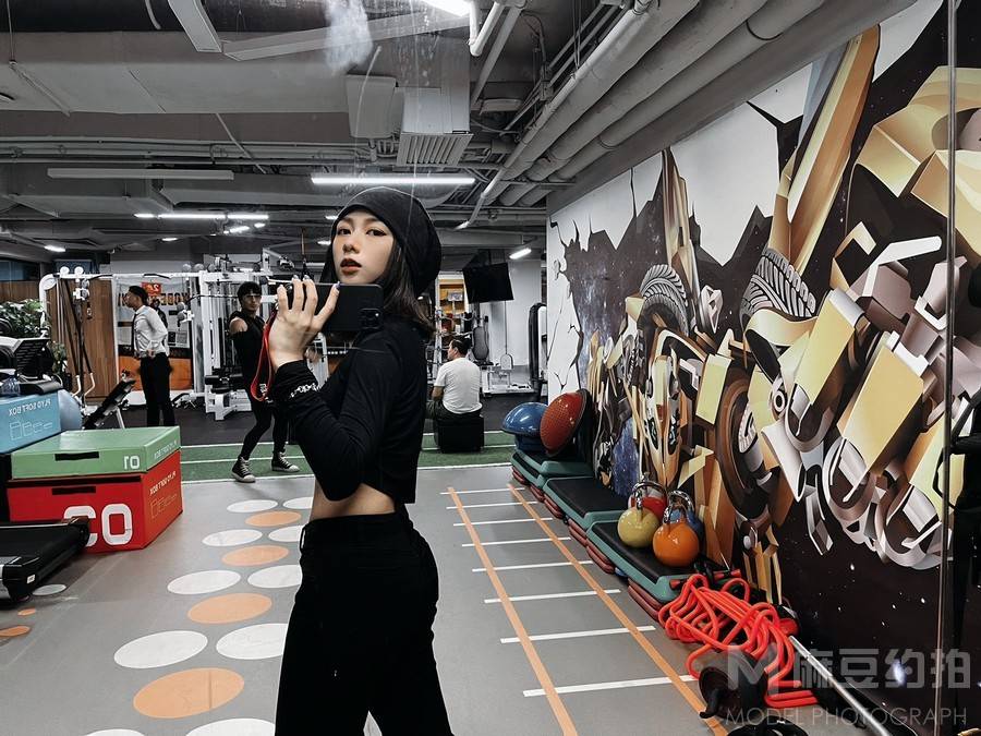 暗黑模特