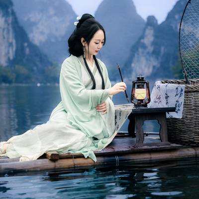 汉服模特