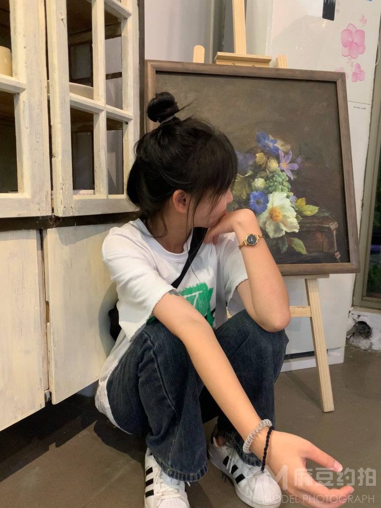 清新模特