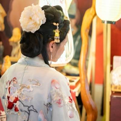 汉服模特