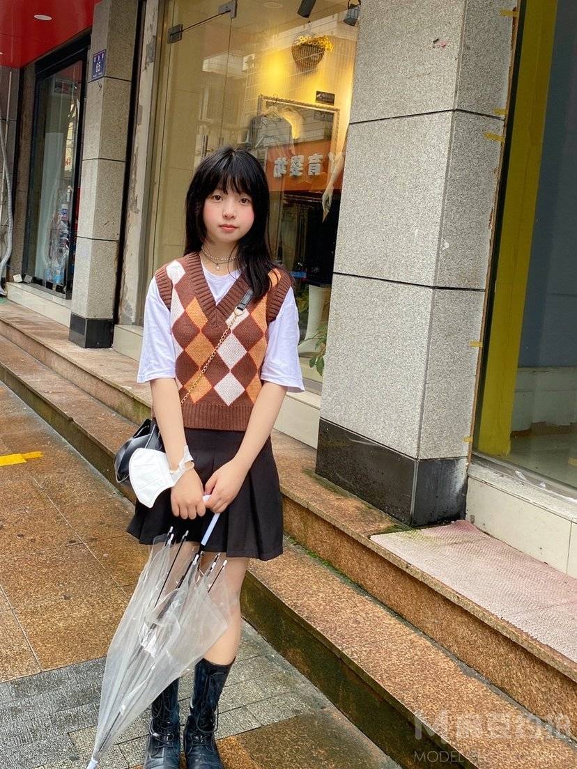 清新模特