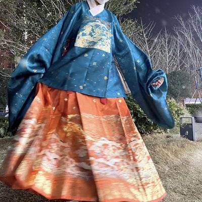 汉服模特