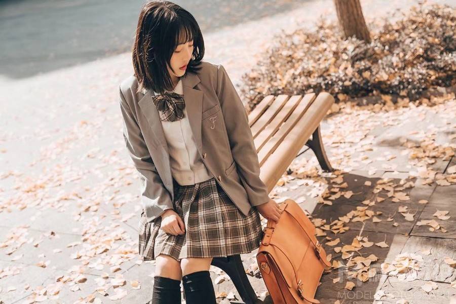 校园模特
