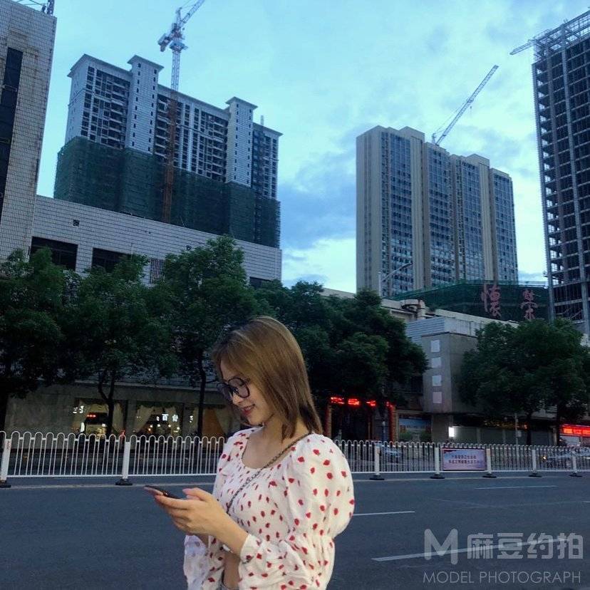 民国模特