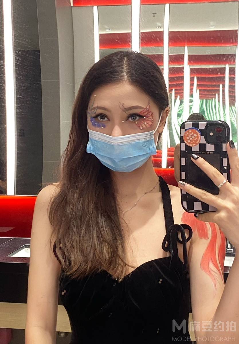 暗黑模特