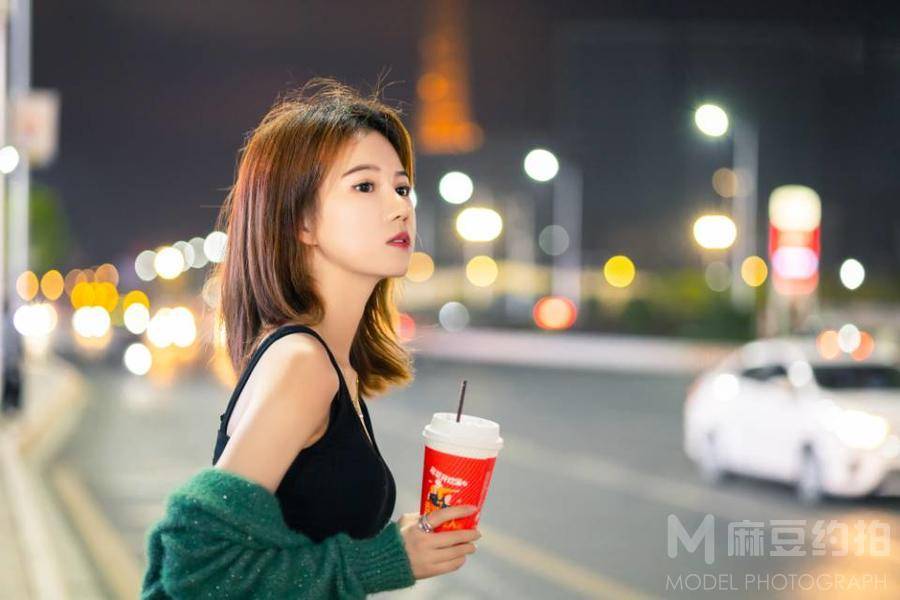 夜景模特