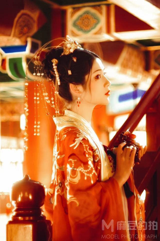 民国模特