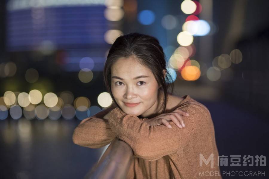 夜景模特