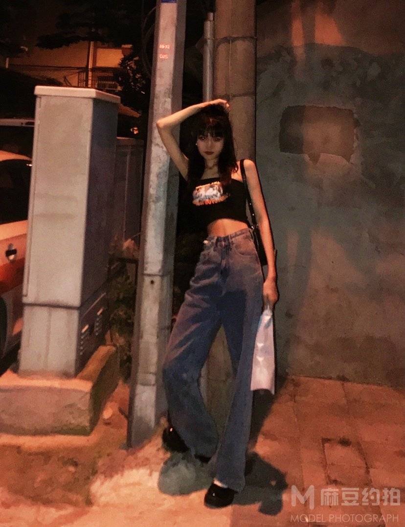 夜景模特