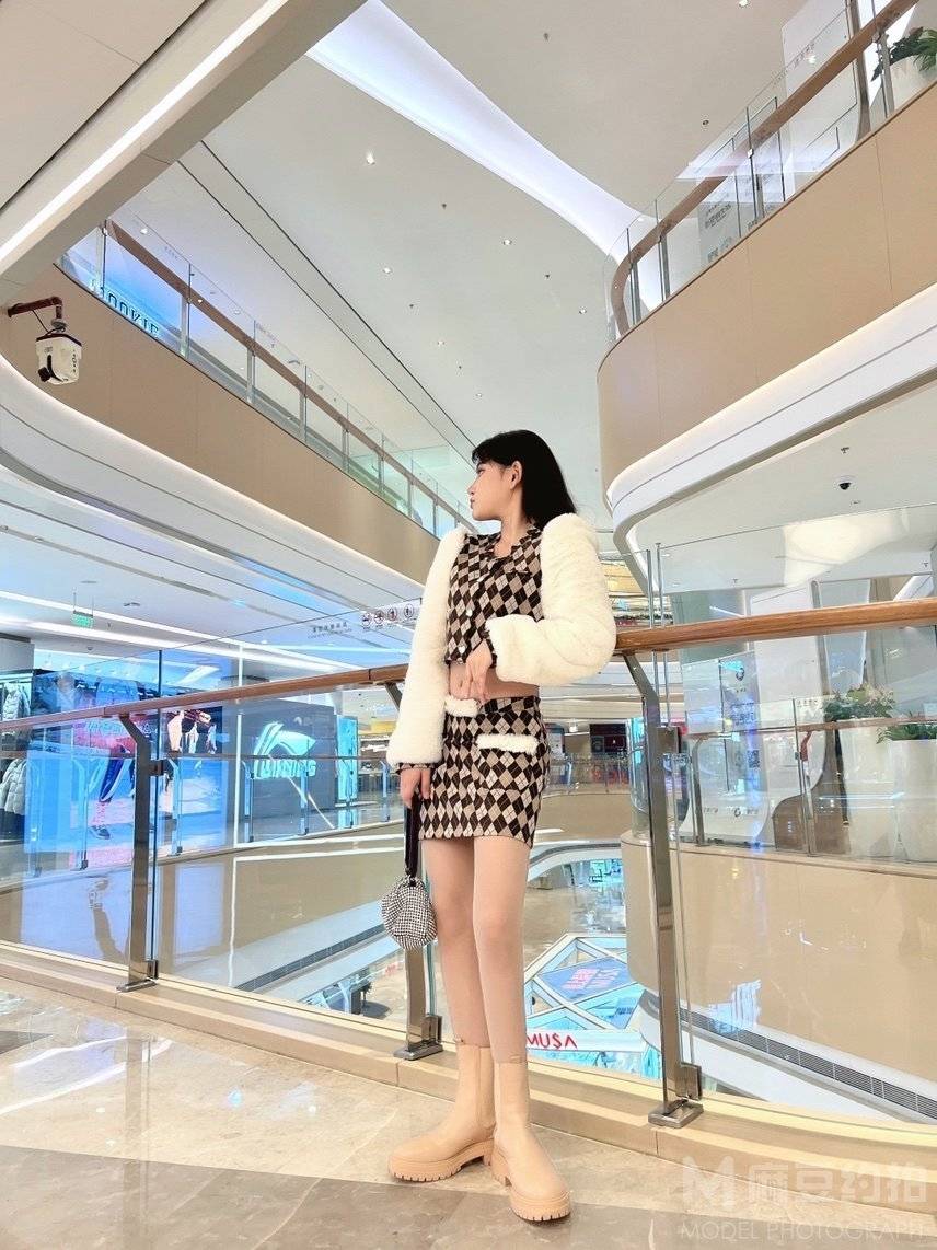 清新模特
