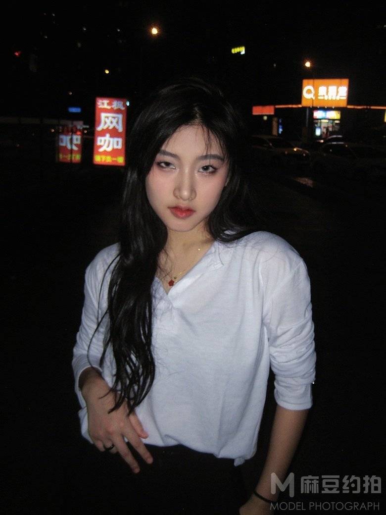 胶片模特