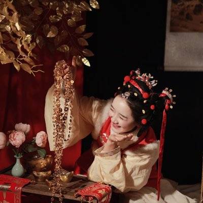 汉服模特